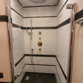 Уход за душевой кабиной: секреты идеальной чистоты