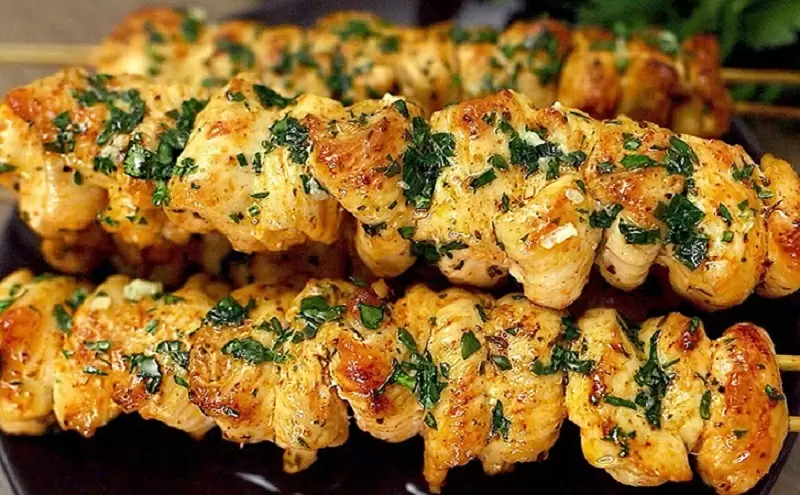 Секреты идеального шашлыка из куриного филе: от маринада до подачи