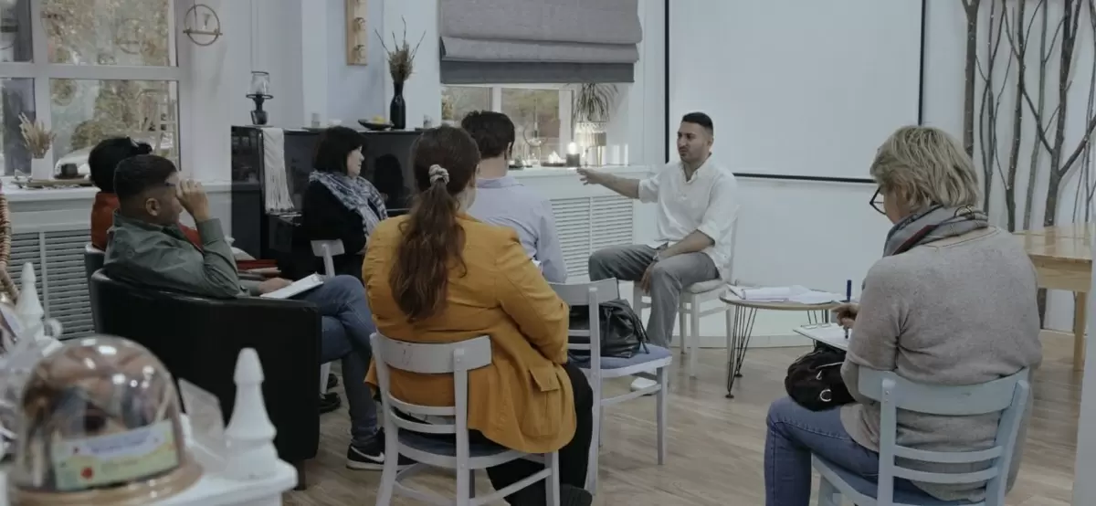 Выгорание в HoReCa: как владельцы ресторанов и отелей справляются с кризисом