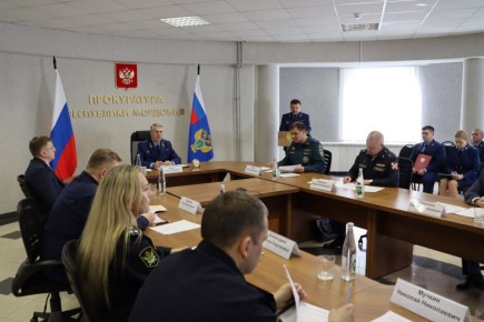 В прокуратуре республики обсуждены результаты деятельности правоохранительных органов по профилактике, выявлению, раскрытию и расследованию убийств, причинения тяжкого вреда здоровью, в том числе повлекшего смерть...