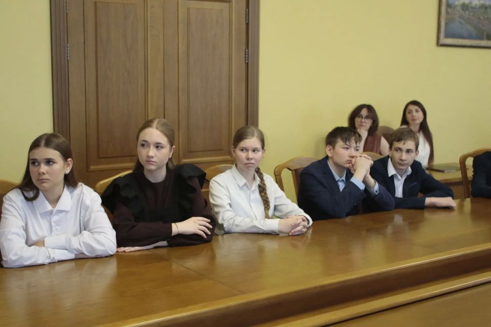 В Госсобрании прошёл урок парламентаризма В Госсобрании прошёл урок парламентаризма