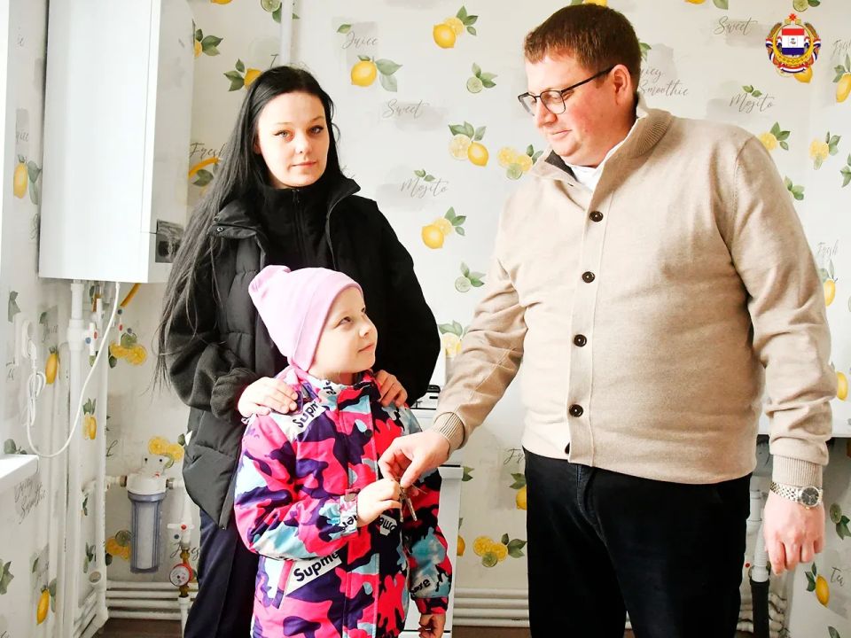 Новый дом - новая жизнь. Жители Мордовии, оставшиеся без попечения родителей, продолжают получать своё жильё Новый дом - новая жизнь. Жители Мордовии, оставшиеся без попечения родителей, продолжают получать своё жильё