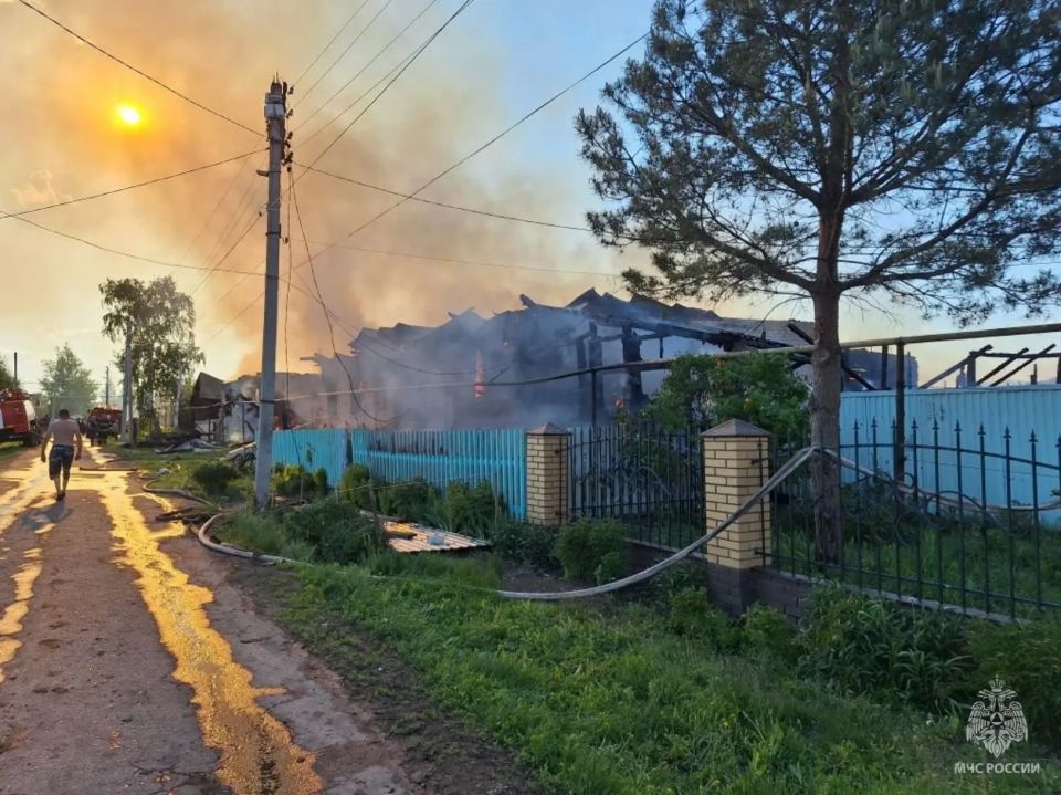 Крупный пожар в Ардатовском районе Крупный пожар в Ардатовском районе