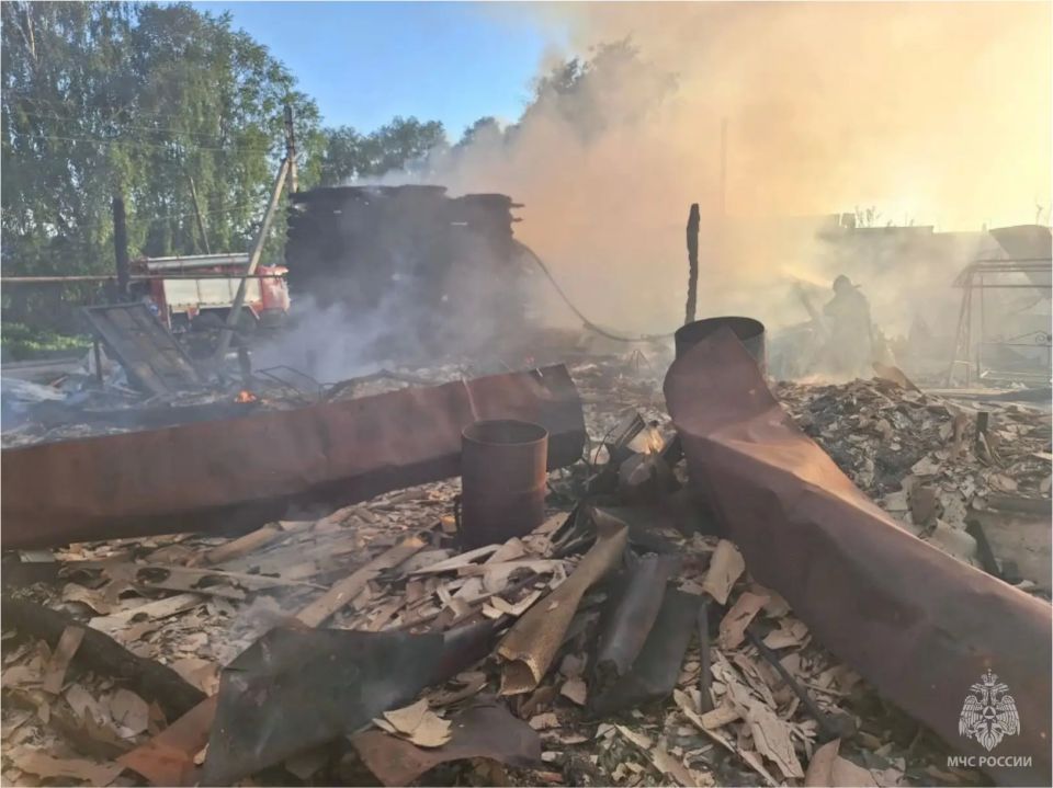 Крупный пожар в Ардатовском районе Крупный пожар в Ардатовском районе