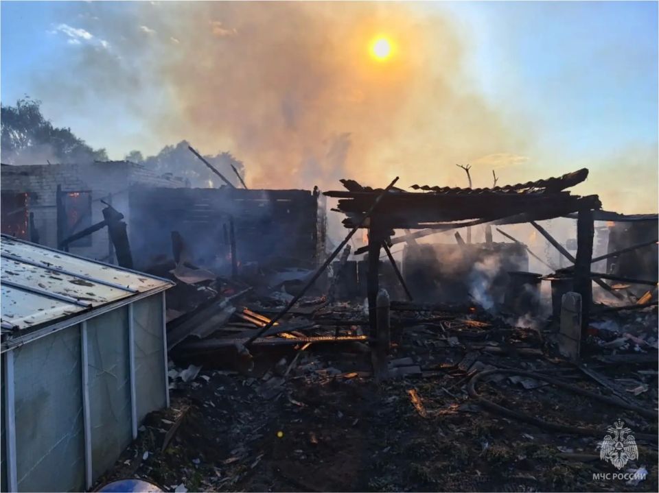Крупный пожар в Ардатовском районе Крупный пожар в Ардатовском районе