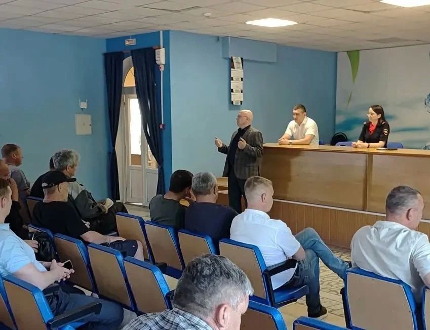 В Мордовии по инициативе Общественного совета при МВД для сотрудников промышленного предприятия проведено профилактическое мероприятие В Мордовии по инициативе Общественного совета при МВД для сотрудников промышленного предприятия проведено профилактическое мероприятие