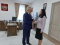 Владимир Чибиркин вручил удостоверение мировому судье