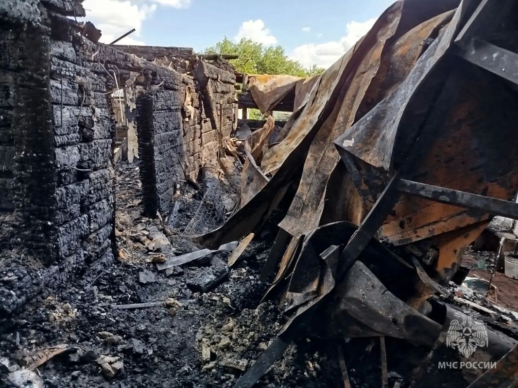 На пожаре в городском округе Саранск сгорел жилой дом На пожаре в городском округе Саранск сгорел жилой дом