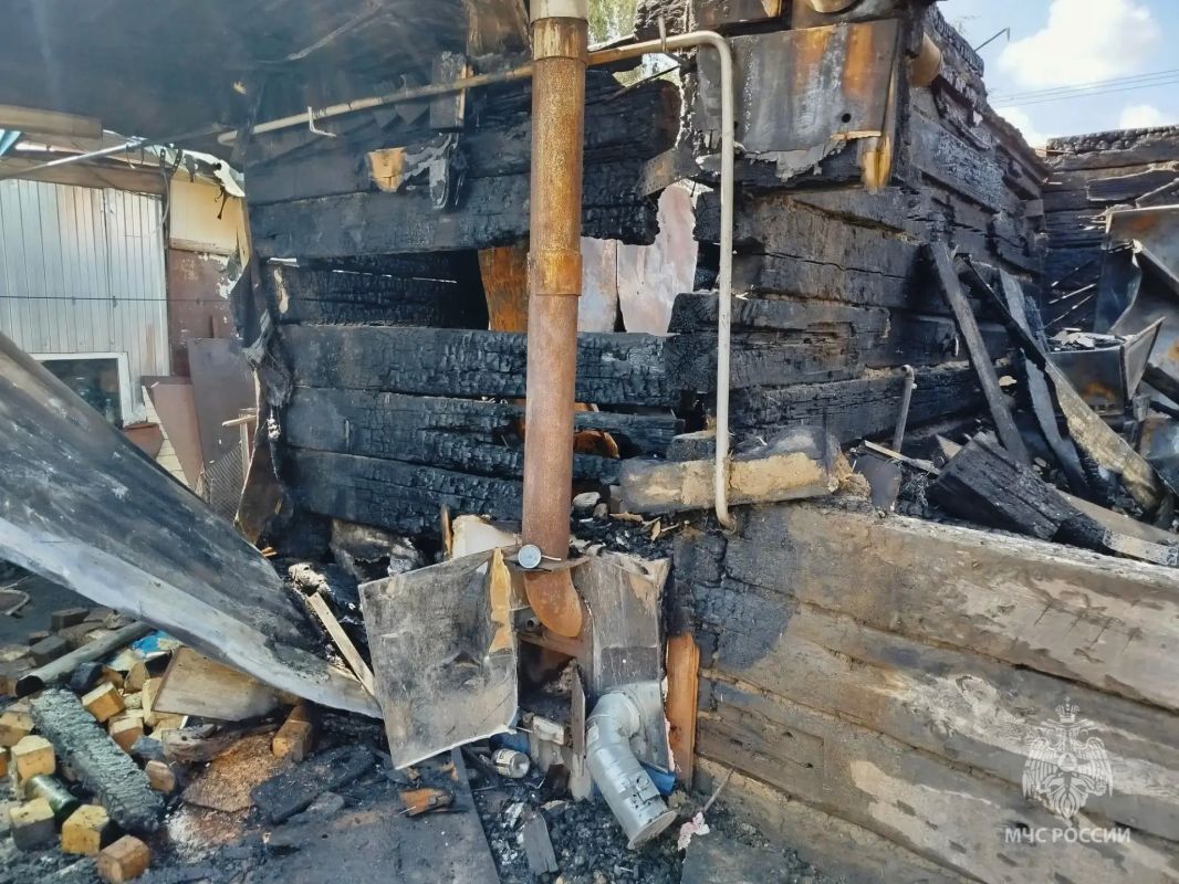 На пожаре в городском округе Саранск сгорел жилой дом На пожаре в городском округе Саранск сгорел жилой дом