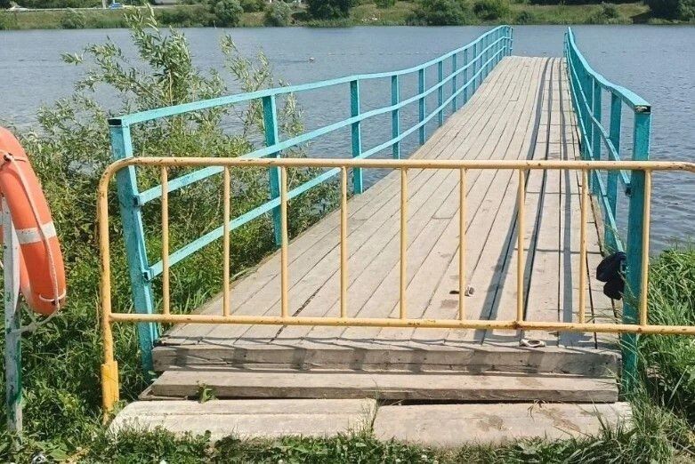 Сотрудниками Администрации городского округа Саранск в населенных пунктах Октябрьского района проводятся рейды по водоемам с массовым пребыванием людей: Сотрудниками Администрации городского округа Саранск в населенных пунктах Октябрьского района проводятся рейды по водоемам с массовым пребыванием людей: