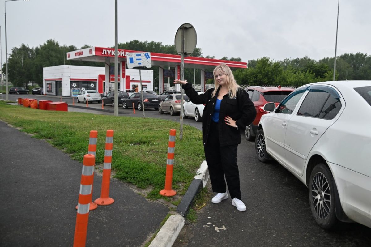 Саранск, 16 июля. На городской АЗС «Татнефть» 5-86 сегодня непривычно спокойно Саранск, 16 июля. На городской АЗС «Татнефть» 5-86 сегодня непривычно спокойно