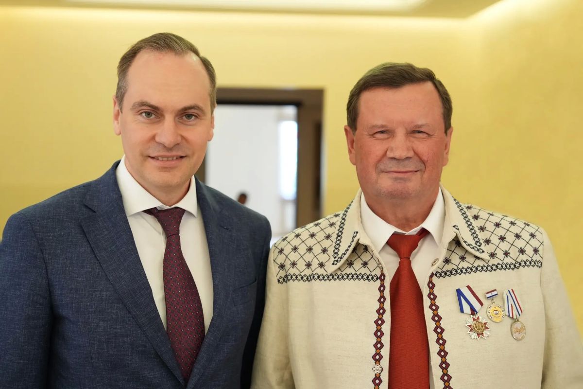 Артём Здунов: #МояМордовия. С председателем Межрегиональной общественной организации мордовского народа Юрием Мишаниным обсудили развитие мордовской культуры, проведение национальных фольклорных праздников Артём Здунов: #МояМордовия. С председателем Межрегиональной общественной организации мордовского народа Юрием Мишаниным обсудили развитие мордовской культуры, проведение национальных фольклорных праздников