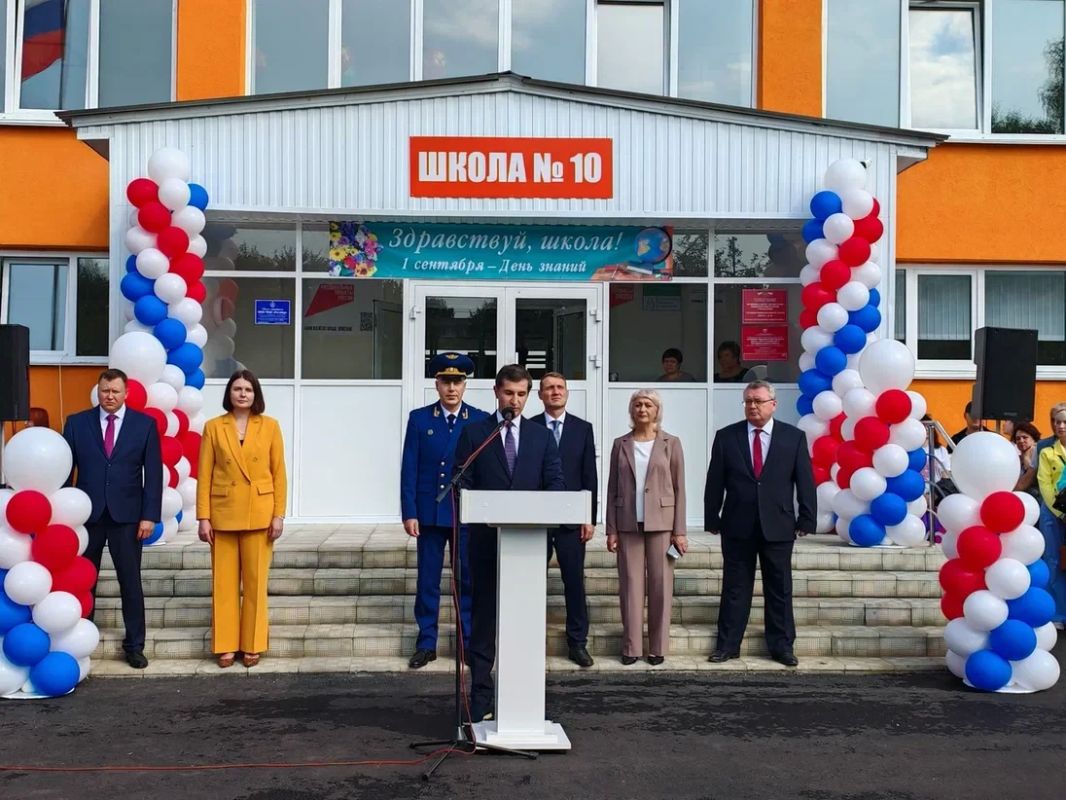 Батыр Эмеев: "Именно в школе зарождаются мечты!" Батыр Эмеев: "Именно в школе зарождаются мечты!"