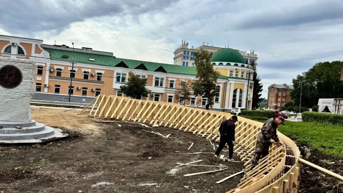 В Саранске продолжается благоустройство Площади Ликвидаторов аварии на Чернобыльской АЭС В Саранске продолжается благоустройство Площади Ликвидаторов аварии на Чернобыльской АЭС