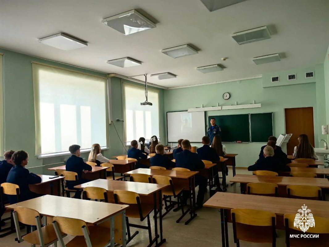Начинаем новый учебный год с безопасности Начинаем новый учебный год с безопасности