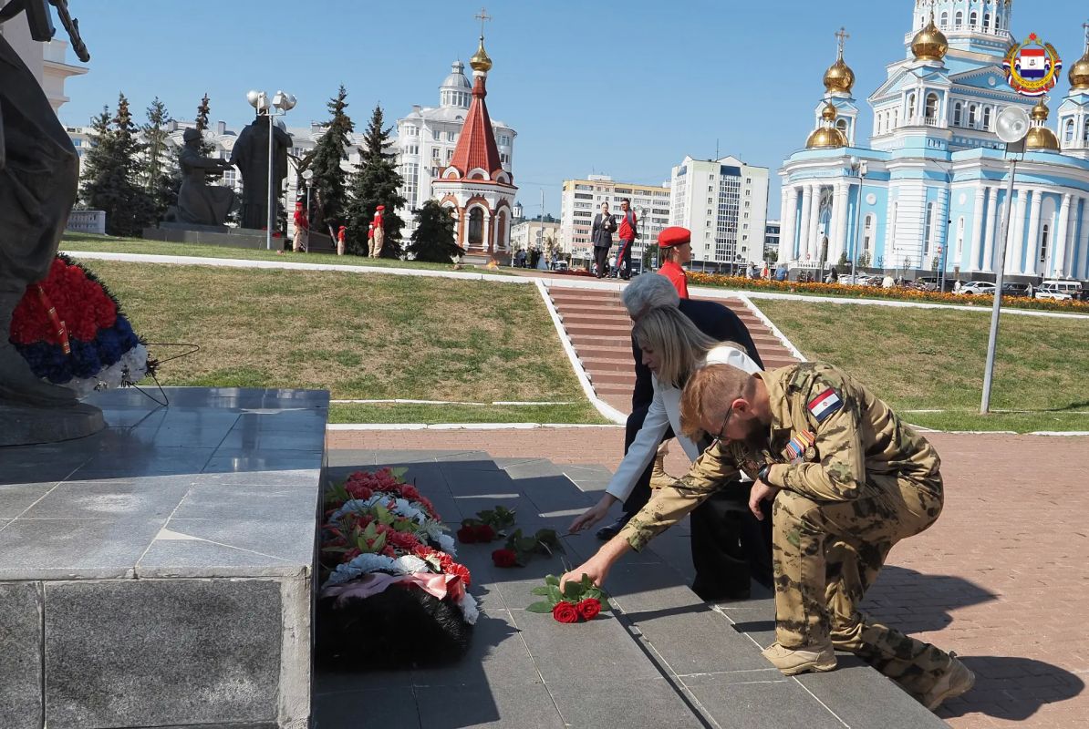 В Саранске почтили память жертв терроризма В Саранске почтили память жертв терроризма