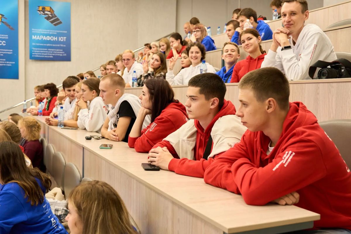 С 10 по 16 сентября на площадке «Огарёв Арена» пройдёт полуфинал Всероссийского конкурса «Большая перемена» среди учеников 8-10 классов и студентов организаций среднего профессионального образования С 10 по 16 сентября на площадке «Огарёв Арена» пройдёт полуфинал Всероссийского конкурса «Большая перемена» среди учеников 8-10 классов и студентов организаций среднего профессионального образования