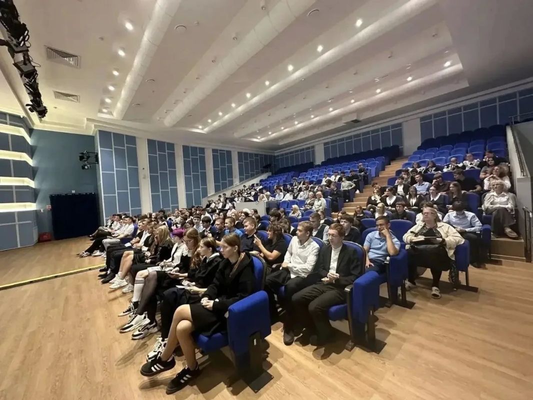 ПРЕДСТАВИТЕЛЬ ПРОКУРАТУРЫ ЛЯМБИРСКОГО РАЙОНА ПРИНЯЛ УЧАСТИЕ В РАБОТЕ КРУГЛОГО СТОЛА В РАМКАХ АКЦИИ «ПАМЯТЬ ЗАЩИЩАЕТ» ПРЕДСТАВИТЕЛЬ ПРОКУРАТУРЫ ЛЯМБИРСКОГО РАЙОНА ПРИНЯЛ УЧАСТИЕ В РАБОТЕ КРУГЛОГО СТОЛА В РАМКАХ АКЦИИ «ПАМЯТЬ ЗАЩИЩАЕТ»