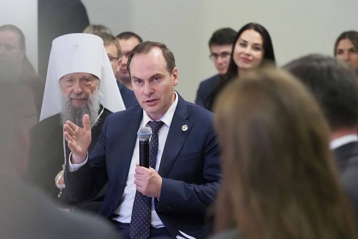 Артём Здунов: #СемейныйСовет. Подвели итоги года работы Семейного совета - наша объективная площадка для принятия эксклюзивных шагов по народосбережению Артём Здунов: #СемейныйСовет. Подвели итоги года работы Семейного совета - наша объективная площадка для принятия эксклюзивных шагов по народосбережению