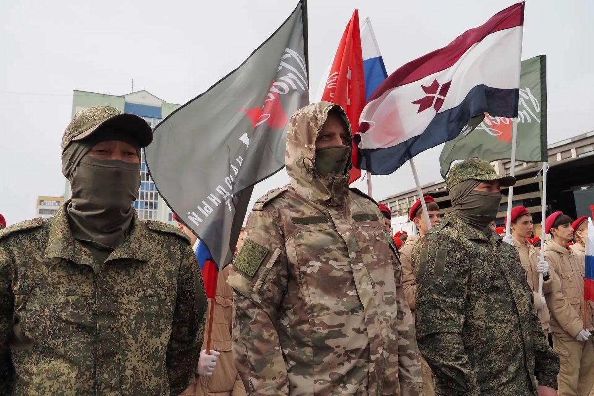 Артём Здунов: На Соборной площади, у Кафедрального собора святого праведного воина Феодора Ушакова освятили и отправили в добрый путь гумпомощь нашим бойцам Артём Здунов: На Соборной площади, у Кафедрального собора святого праведного воина Феодора Ушакова освятили и отправили в добрый путь гумпомощь нашим бойцам