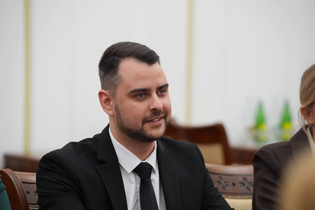 Артём Здунов: Встретились с участниками программ Земский доктор, учитель, тренер и работник культуры Артём Здунов: Встретились с участниками программ Земский доктор, учитель, тренер и работник культуры