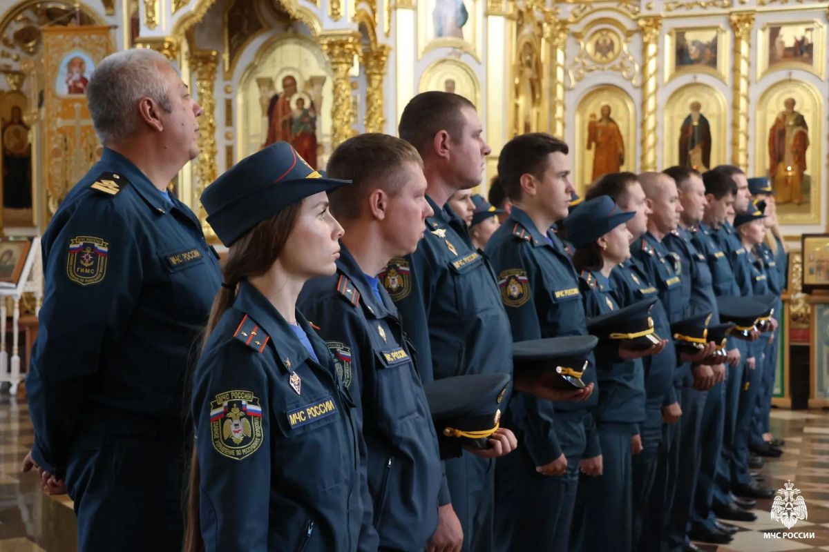 Торжественное богослужение Торжественное богослужение