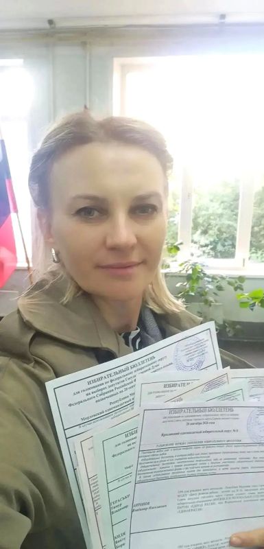 18 сентября 2026 года, в первый день трёхдневного голосования, руководитель Управления Федерального казначейства по Республике Мордовия Ольга Валентиновна Соколова и сотрудники Управления приняли участие в выборах 18 сентября 2026 года, в первый день трёхдневного голосования, руководитель Управления Федерального казначейства по Республике Мордовия Ольга Валентиновна Соколова и сотрудники Управления приняли участие в выборах