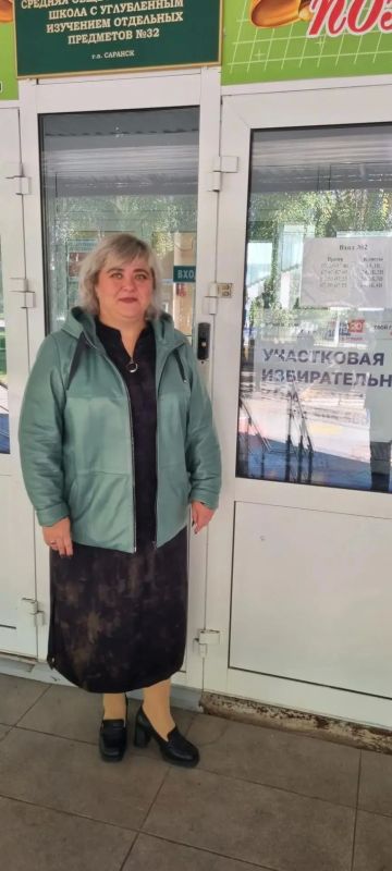 Сотрудники Министерства культуры, национальной политики и архивного дела Республики Мордовия уже воспользовались своим избирательным правом Сотрудники Министерства культуры, национальной политики и архивного дела Республики Мордовия уже воспользовались своим избирательным правом