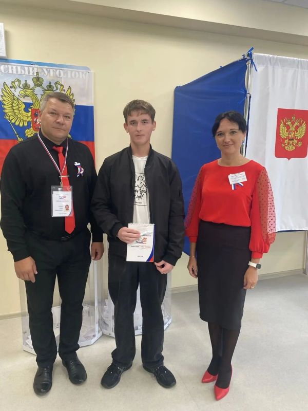 Еще одна подборка наших впервые голосующих молодых избирателей! Знакомьтесь: Еще одна подборка наших впервые голосующих молодых избирателей! Знакомьтесь: