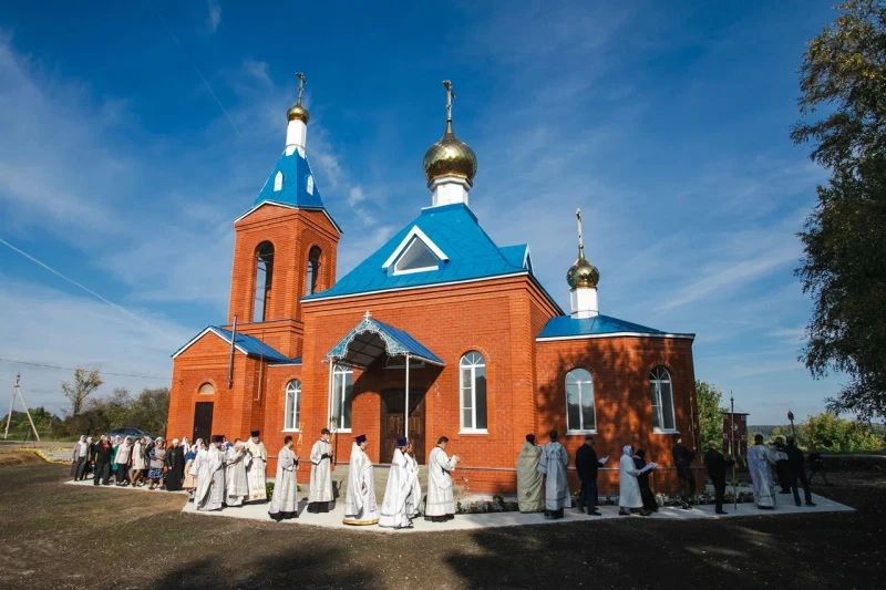 В селе Папулево Ичалковского района освятили храм великомученика и целителя Пантелеимона