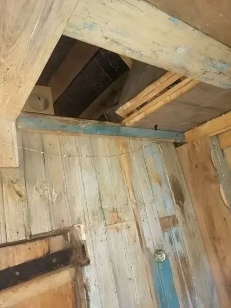 В Краснослободском районе несовершеннолетний студент колледжа хранил на чердаке бани марихуану В Краснослободском районе несовершеннолетний студент колледжа хранил на чердаке бани марихуану