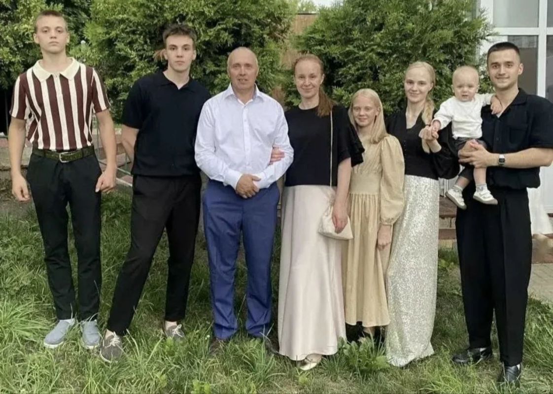 Многодетная мать Любовь Клычихина (вместе с супругом Русланом награждена медалью ордена «Родительская слава»):