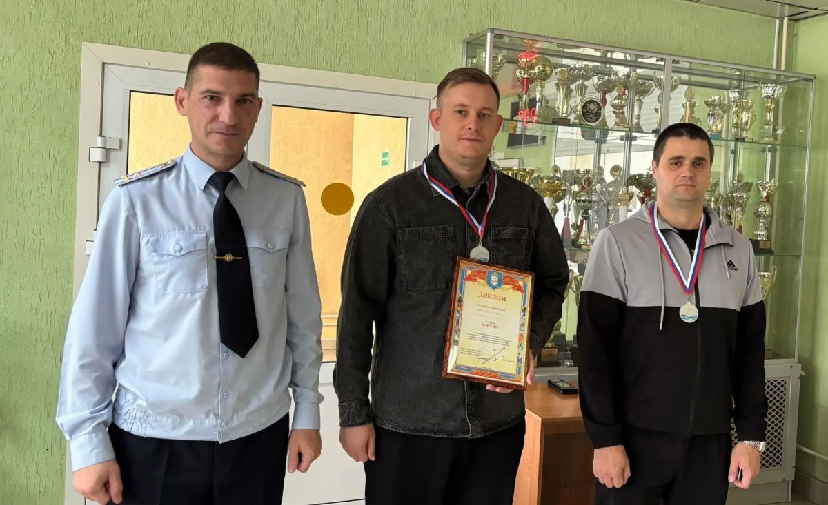В Мордовии состоялись соревнования по плаванию среди сотрудников органов внутренних дел В Мордовии состоялись соревнования по плаванию среди сотрудников органов внутренних дел