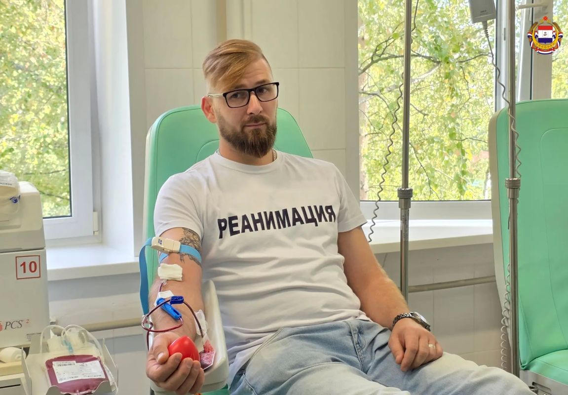 Поделись мужеством. Мордовский филиал фонда «Защитники Отечества» и Республиканская станция переливания крови провели совместную донорскую акцию «Поделись мужеством» Поделись мужеством. Мордовский филиал фонда «Защитники Отечества» и Республиканская станция переливания крови провели совместную донорскую акцию «Поделись мужеством»