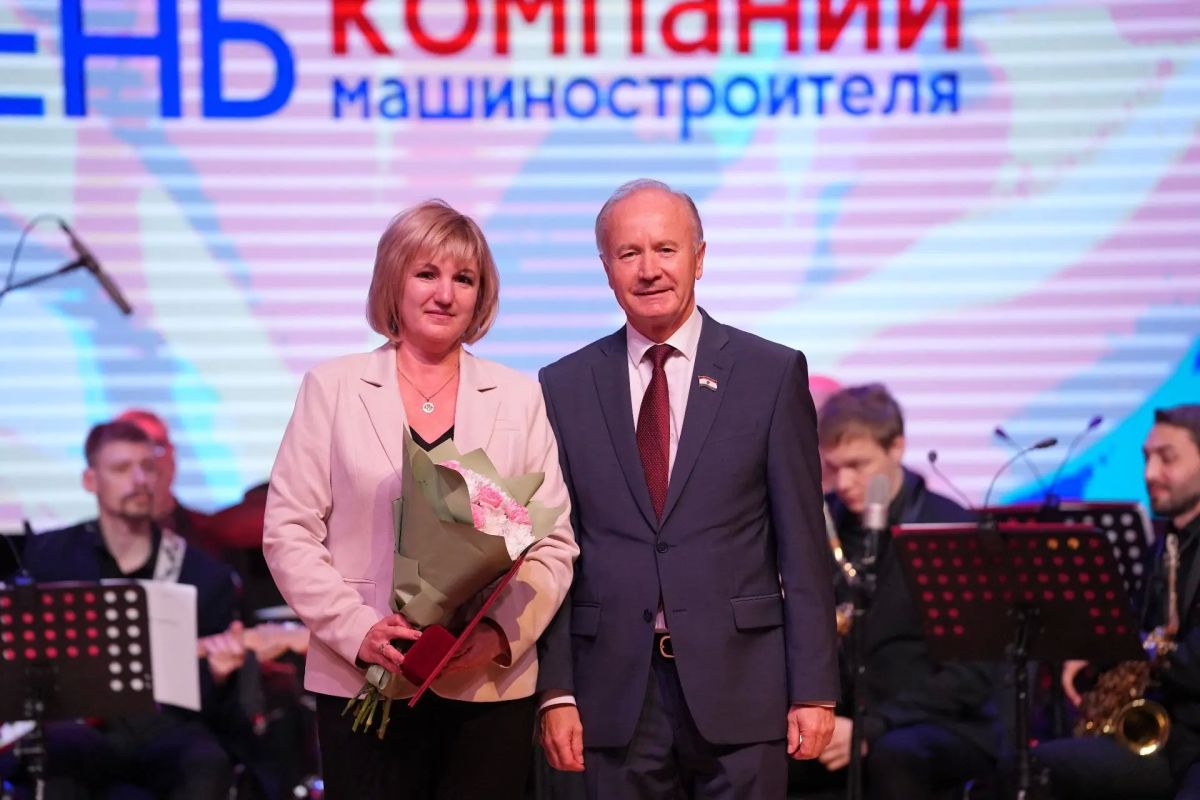 Сергей Вдовин: «РМ Рейл – один из локомотивов машиностроения» Сергей Вдовин: «РМ Рейл – один из локомотивов машиностроения»