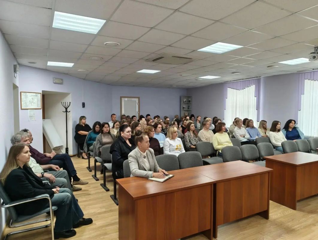 В преддверии памятной даты — Дня воссоединения Донецкой Народной Республики, Луганской Народной Республики, Запорожской и Херсонской областей с Российской Федерацией, который отмечается 30 сентября, при координации... В преддверии памятной даты — Дня воссоединения Донецкой Народной Республики, Луганской Народной Республики, Запорожской и Херсонской областей с Российской Федерацией, который отмечается 30 сентября, при координации...