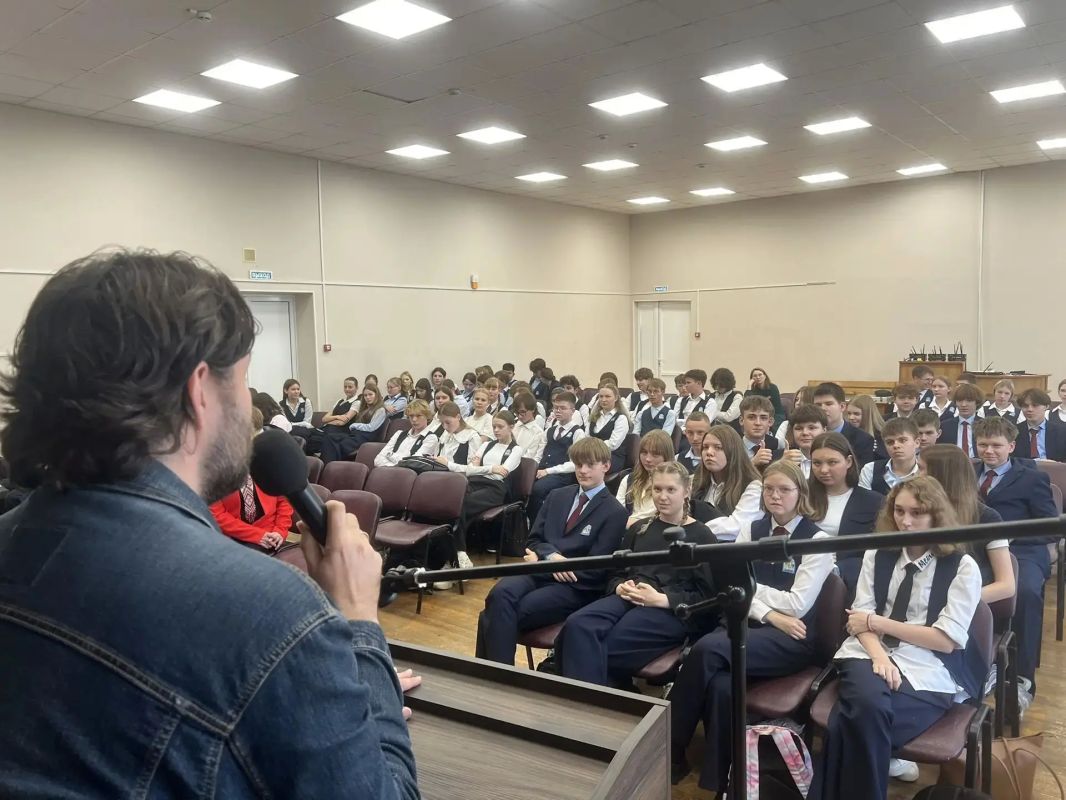 В ШКОЛЕ № 39 Г.О. САРАНСК ПРОШЁЛ "АНТИТЕРРОРИСТИЧЕСКИЙ ЛИКБЕЗ" В ШКОЛЕ № 39 Г.О. САРАНСК ПРОШЁЛ "АНТИТЕРРОРИСТИЧЕСКИЙ ЛИКБЕЗ"