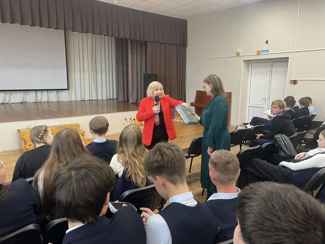 В ШКОЛЕ № 39 Г.О. САРАНСК ПРОШЁЛ "АНТИТЕРРОРИСТИЧЕСКИЙ ЛИКБЕЗ" В ШКОЛЕ № 39 Г.О. САРАНСК ПРОШЁЛ "АНТИТЕРРОРИСТИЧЕСКИЙ ЛИКБЕЗ"