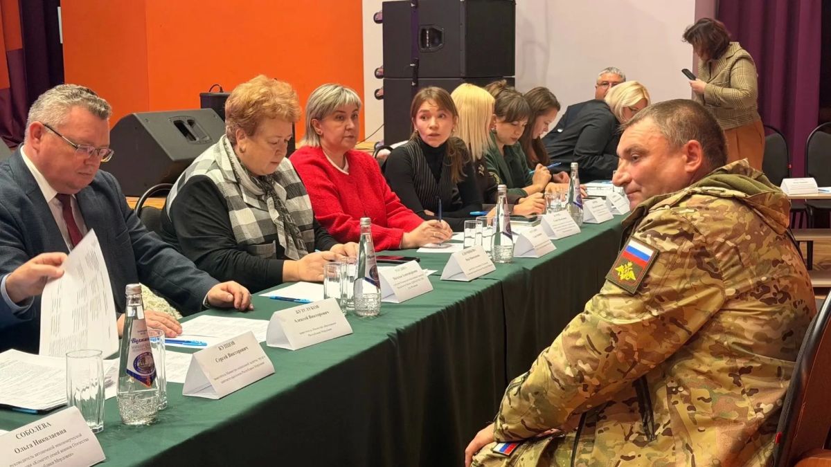 1 октября в Большеберезниковском муниципальном районе состоялся «День участника СВО» 1 октября в Большеберезниковском муниципальном районе состоялся «День участника СВО»