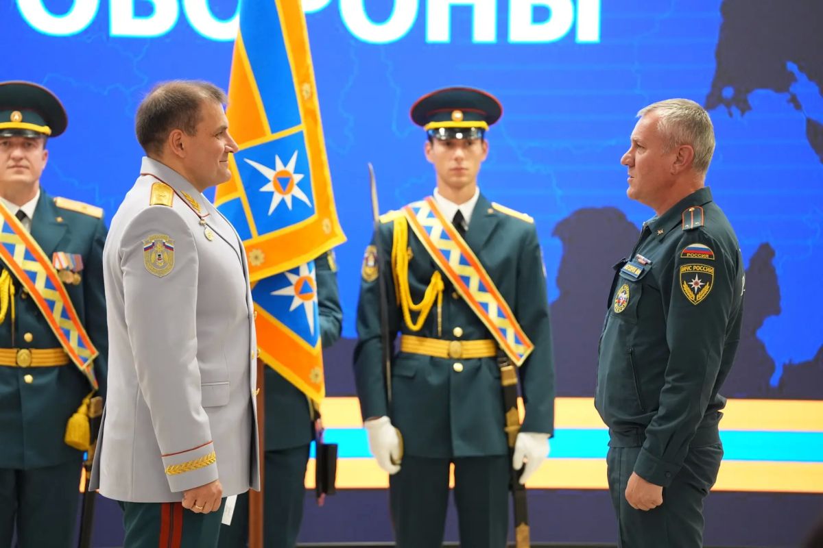 Артём Здунов: Поблагодарили сотрудников службы гражданской обороны, личный состав МЧС Республики Мордовия за безупречную работу, готовность прийти на помощь в любую минуту, личное мужество и верность долгу Артём Здунов: Поблагодарили сотрудников службы гражданской обороны, личный состав МЧС Республики Мордовия за безупречную работу, готовность прийти на помощь в любую минуту, личное мужество и верность долгу