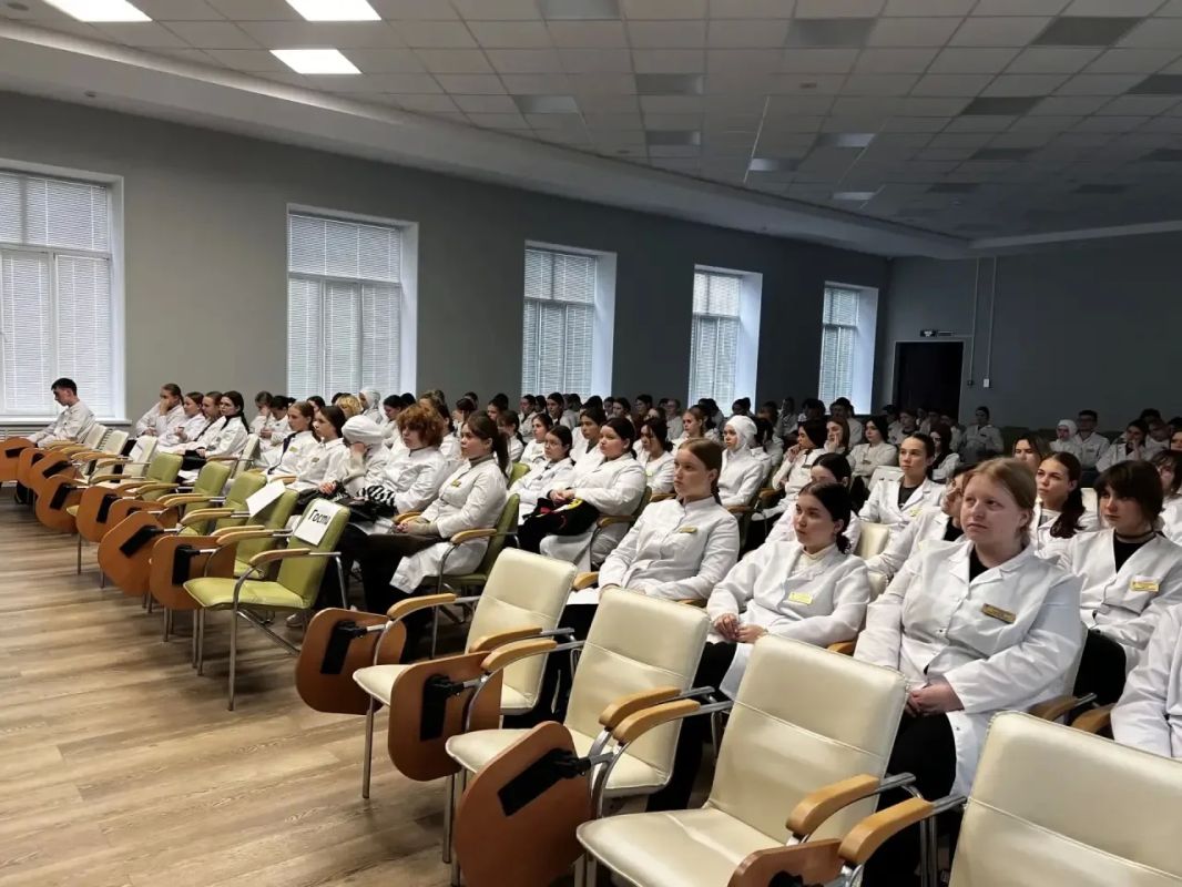 Безопасность начинается с знаний: в Саранске обсудили киберграмотность Безопасность начинается с знаний: в Саранске обсудили киберграмотность