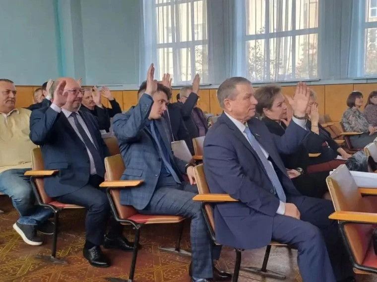 Анатолий Гулин принял участие в сессии Совета депутатов Краснослободского района Анатолий Гулин принял участие в сессии Совета депутатов Краснослободского района