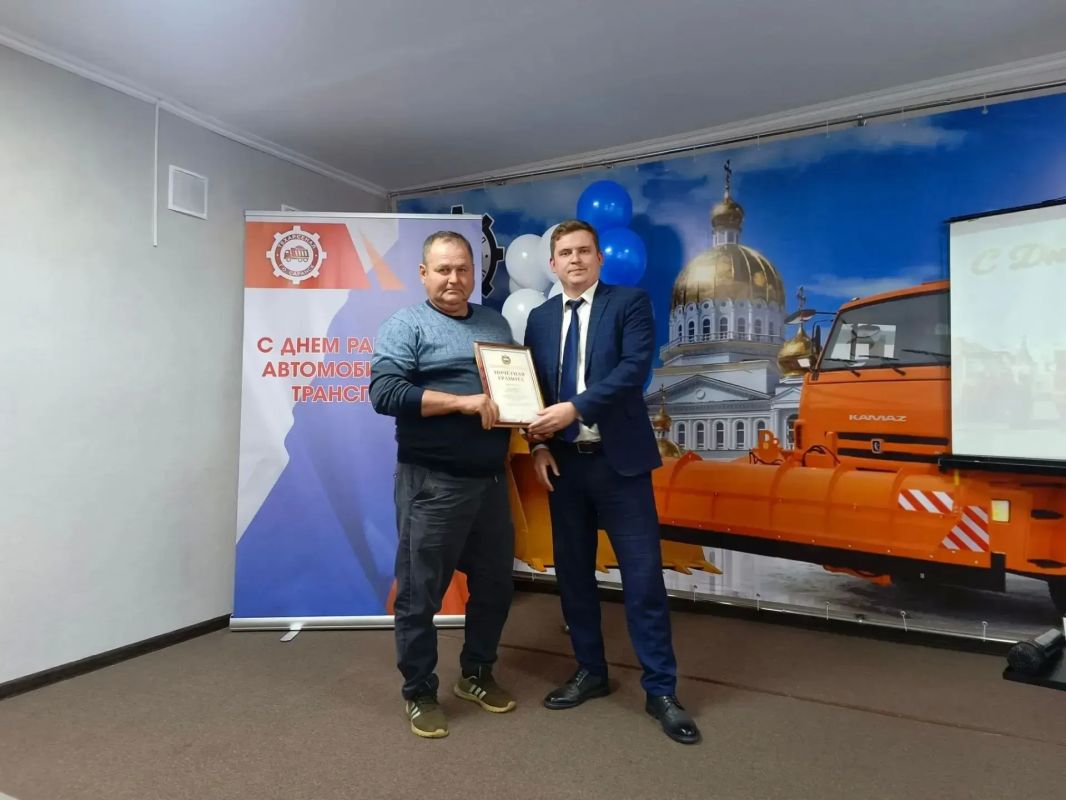 Сегодня в ТехАрсенале по-рабочему празднично!