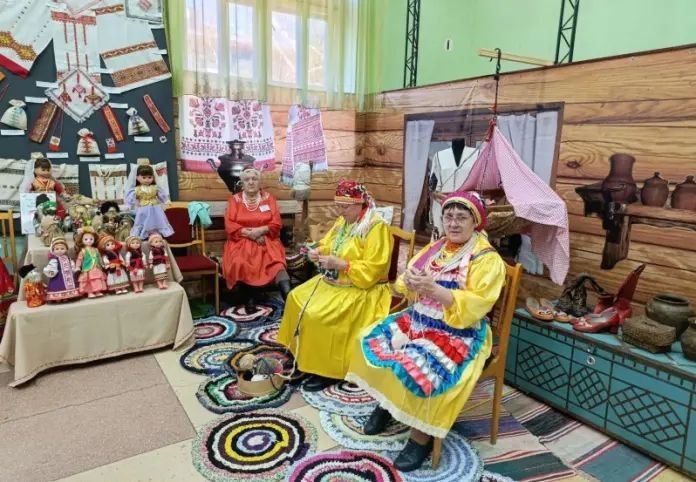 Фестиваль «Шумбрат, Мордовия!», который в этом году отмечает 30-летний юбилей, прошёл в Темниковском районе Фестиваль «Шумбрат, Мордовия!», который в этом году отмечает 30-летний юбилей, прошёл в Темниковском районе