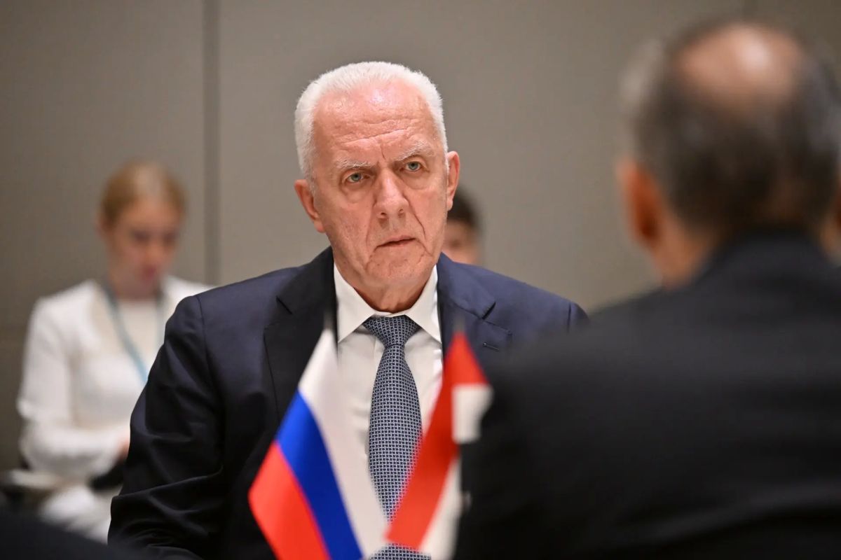 По итогам переговоров Александр Гуцан и Мохаммед Али Аль-Лами подписали Программу сотрудничества, предусматривающую обмен опытом и проведение других совместных мероприятий По итогам переговоров Александр Гуцан и Мохаммед Али Аль-Лами подписали Программу сотрудничества, предусматривающую обмен опытом и проведение других совместных мероприятий