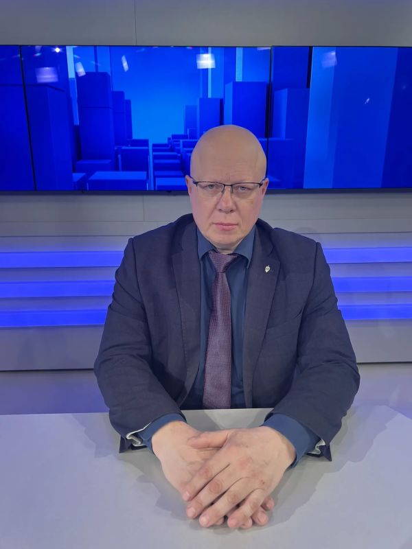 В МВД по Республике Мордовия состоялся брифинг по вопросам профилактики дистанционных мошенничеств и вовлечения несовершеннолетних в противоправные деяния В МВД по Республике Мордовия состоялся брифинг по вопросам профилактики дистанционных мошенничеств и вовлечения несовершеннолетних в противоправные деяния