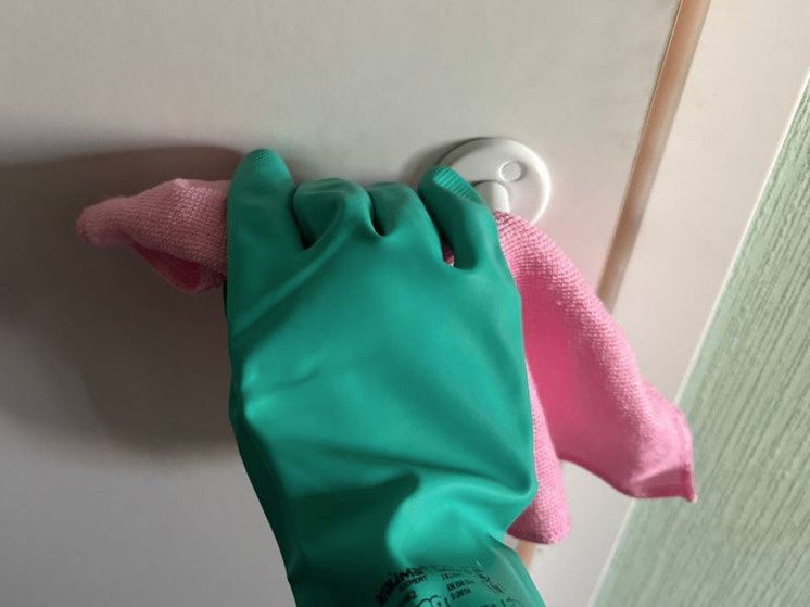 Как сэкономить на уборке: секреты эффективного использования чистящих средств