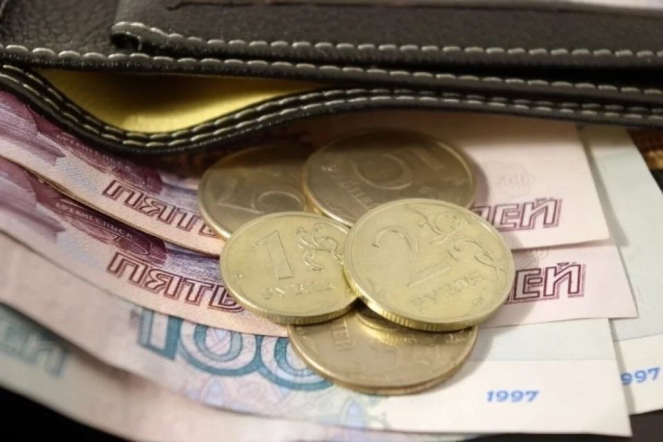 Крайний срок: когда родителям и пенсионерам стоит подать заявления на выплаты