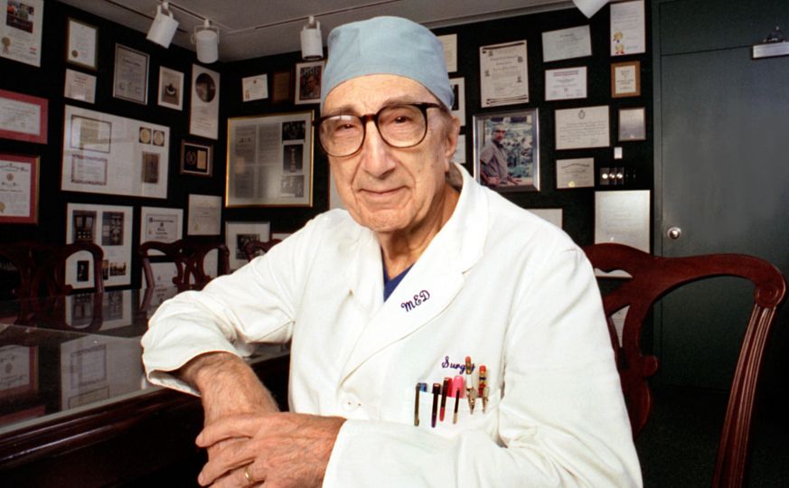 Как простые изменения в диете могут продлить вашу жизнь: советы кардиохирурга Дебейки