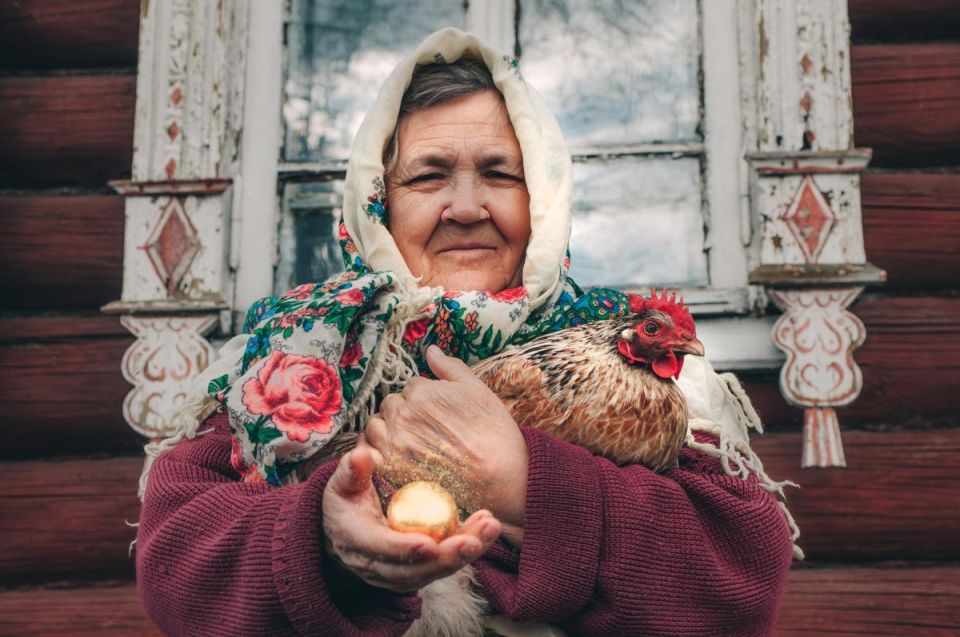 Как белорусы живут в 2026 году: зарплаты, пенсии и цены на продукты в сравнении